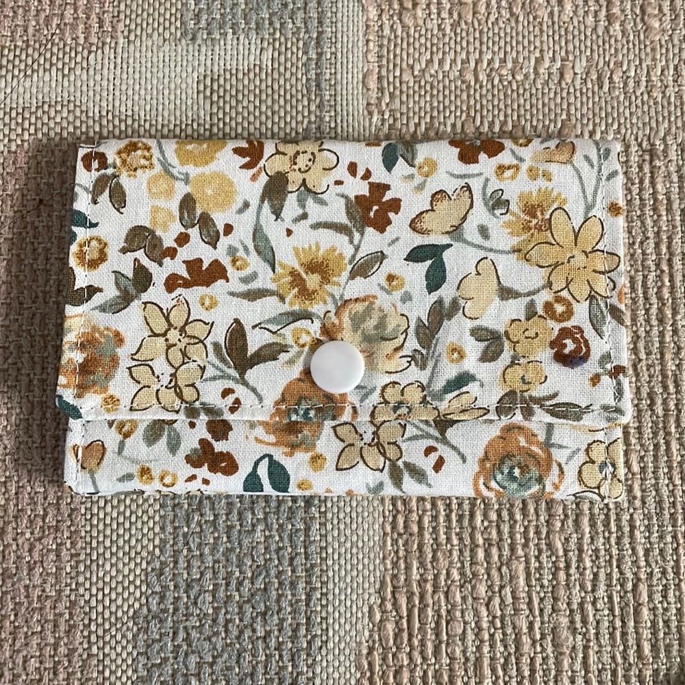 Stylish Snap Card Wallet/Business Card/Gift Card Holder made with Cotton Fabric